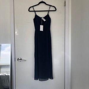 SOLD OUT Aritzia Wilfred Destination Dress in Navy